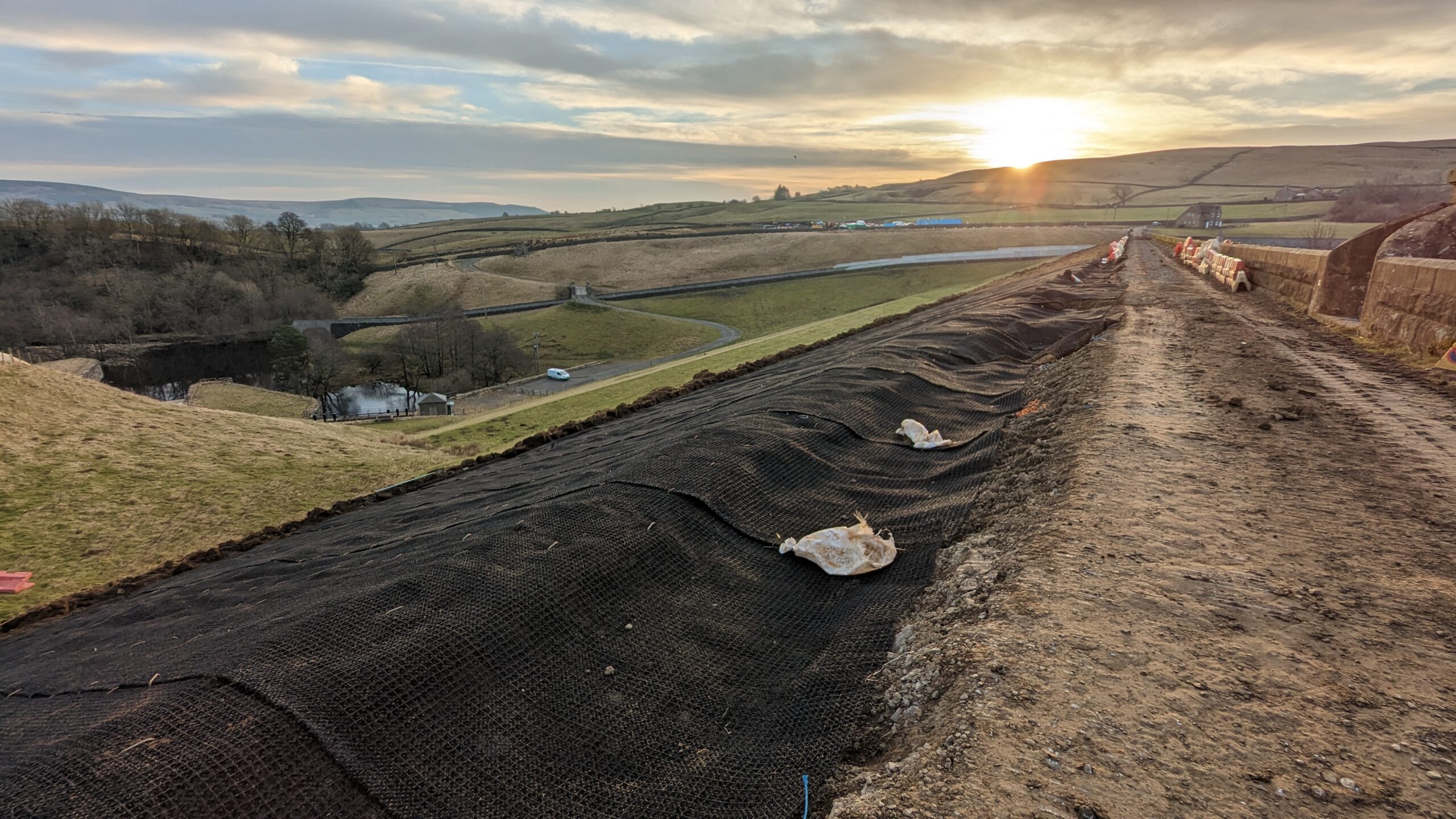 Erosion Control, Reinforced Grass Spillway, Grassholme Reservoir, UK ...